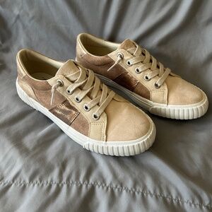 Blowfish Malibu, Wave sneaker, "Sand", size 8.5